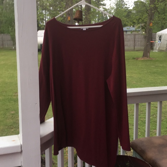Pure Jill burgundy shirt! Super cute and comfy. 😁 - Picture 2 of 3